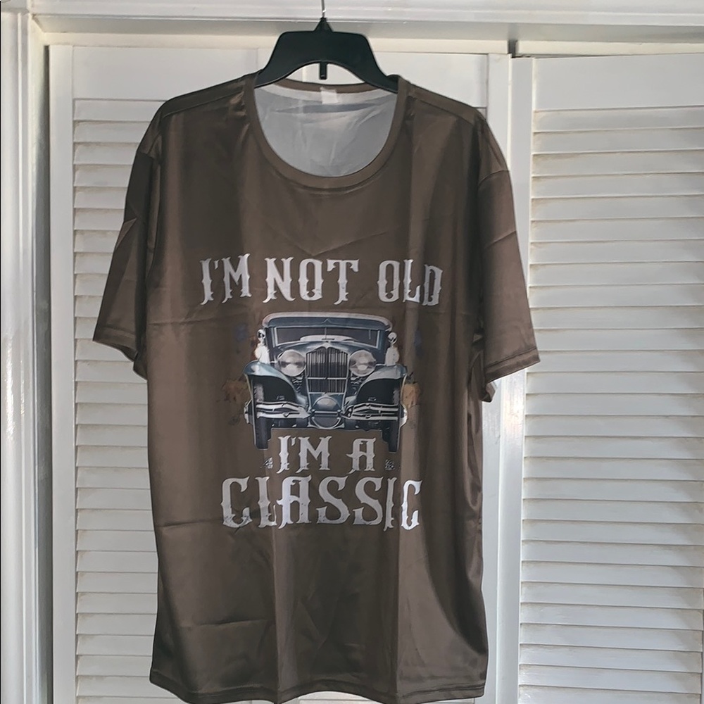 Brown Graphic Men's T-Shirt.  NEW
